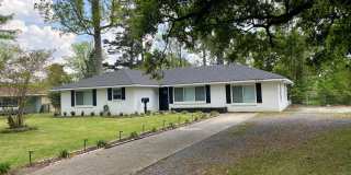 Modern Comfort in a Prime Baton Rouge Location Gallery 5