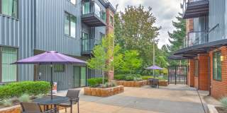 Redmond Square Gallery 10