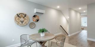 2322 East 18th Street Place Gallery 7