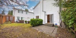 Beautiful 3BR Home in Forbes Lake – North Rose Hill, Kirkland Gallery 3