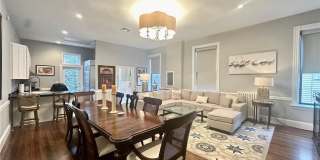 10 Young Street unit: 2 Gallery 1