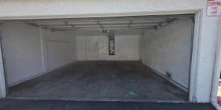 Gated Community~$2,595~ 2 Bed/2.5 Bath End Unit Townhome. Gallery 29