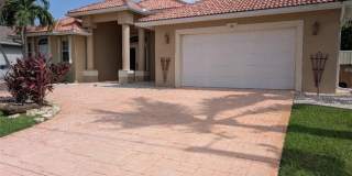 161 SE 17th Street Gallery 1