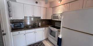 2850 NE 30th Street Gallery 13