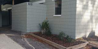 615 SW 67TH TER Gallery 1