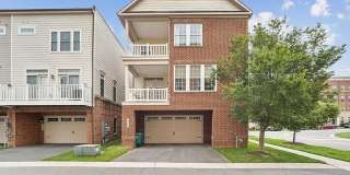 Spacious 4BR House in Gaithersburg Gallery 1