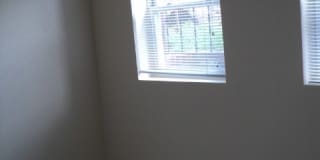 4601 Blaine St. NE - # 1 Gallery 7