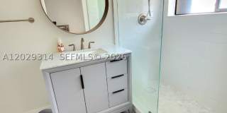 15495 Miami Lakeway N Gallery 9