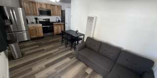 202 S Park Ave Gallery 1