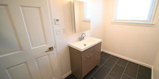 1406 Beacon St Gallery 6