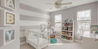 5112 KNAPP Place Gallery 19