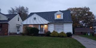 3 bedroom Bungalow with finished basement Gallery 3