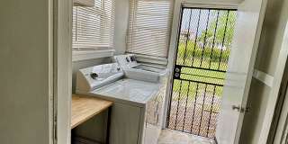 2423 Saint Ann Street Gallery 10