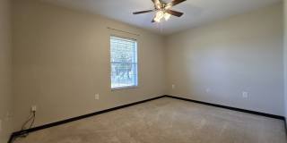 2501 Elkhart Drive Gallery 21