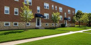 Falls Court Gallery 13