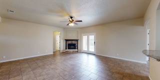 2 WEEKS FREE RENT + $1,895 ONE STORY 4 BEDROOM WITH 3 FULL BATHS Gallery 12
