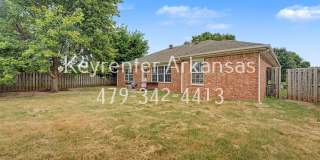 Beautiful 3 Bed, 2 Bath Bentonville Home with Fireplace & Fenced Backyard Gallery 21