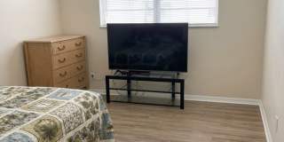 40 AVE - 1875 Gallery 11