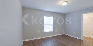 9810 North Santee Terrace Gallery 17
