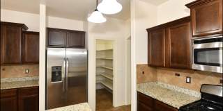 14309 S CAVE Avenue Gallery 23
