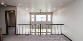 Stylish Townhome in Harrisburg School District – Open Floor Plan & Loft! Gallery 26