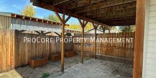 Charming Upper Unit Studio –Above Garage | $1,195.00 | Near Downtown Gallery 16