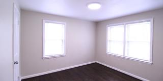 May FREE On This Updated 1 Bedroom 1 Bath Duplex in Navy Hill Area in Olathe Gallery 7