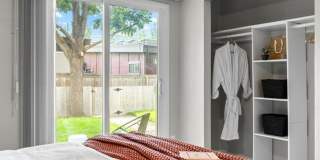 Bright West Highland Home with Modern Finishes!! Gallery 22
