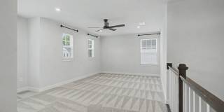 Stunning 2023-4 Bedroom plus guest room Home in Bulls Run! Gallery 8