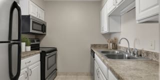 Kellogg Square Apartments Gallery 7