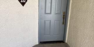 3 bed 2 bth condo in Enclaves 3 bed 2 bth condo in Enclaves Gallery 1