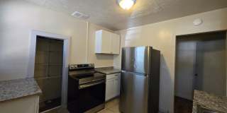 3/1 - Renovated Ranch-Style home minutes from Downtown Gallery 12