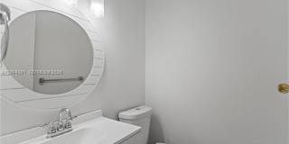 6745 NW 169th St th G HIALEAH, FL 33015 Gallery 11