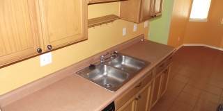 Northeast El Paso 3 Bed/2 Bath with Refrig A/C Gallery 11