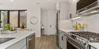 2612 University Place Northwest Gallery 10