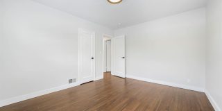 111 Charles Street Gallery 12