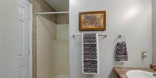 4256 Maryland Avenue Gallery 13