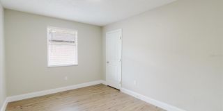 1134-1136 GILMORE Avenue Gallery 17