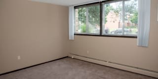 600 10th Ave Apartments Gallery 18
