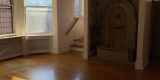 1720 SPRUCE Street Gallery 25