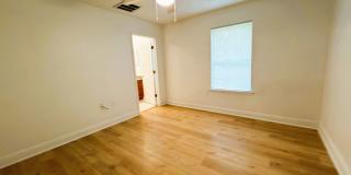 SPACIOUS 3/3 , Open Floor Plan, Vaulted Ceilings, New Paint and New Plank Floors, and W/D! $1500/month Avail Now! Gallery 17