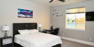 3202 Taylor Vlg Dr Gallery 1