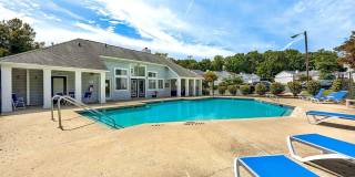 Sedgefield Square Gallery 1