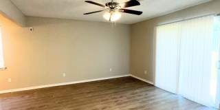 8741 Hillridge Dr Gallery 6
