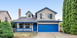 3BR/2.5BA Two-Story Home in Bethany/NW Portland — Expansive Backyard Deck, Fully Fenced Yard & 2-Car Garage Gallery 1