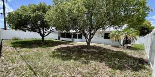 704 Torrey Pines Avenue Gallery 19