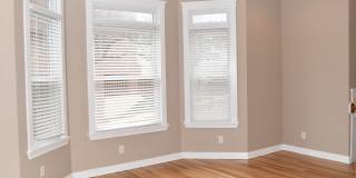 2105 Herrick Ave Gallery 19