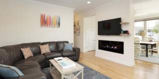 1607 Baltimore Avenue Gallery 12
