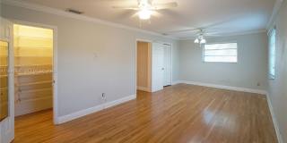 9220 SW 103rd Ave Gallery 33