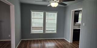 209 Northwest Arlington Avenue Gallery 16